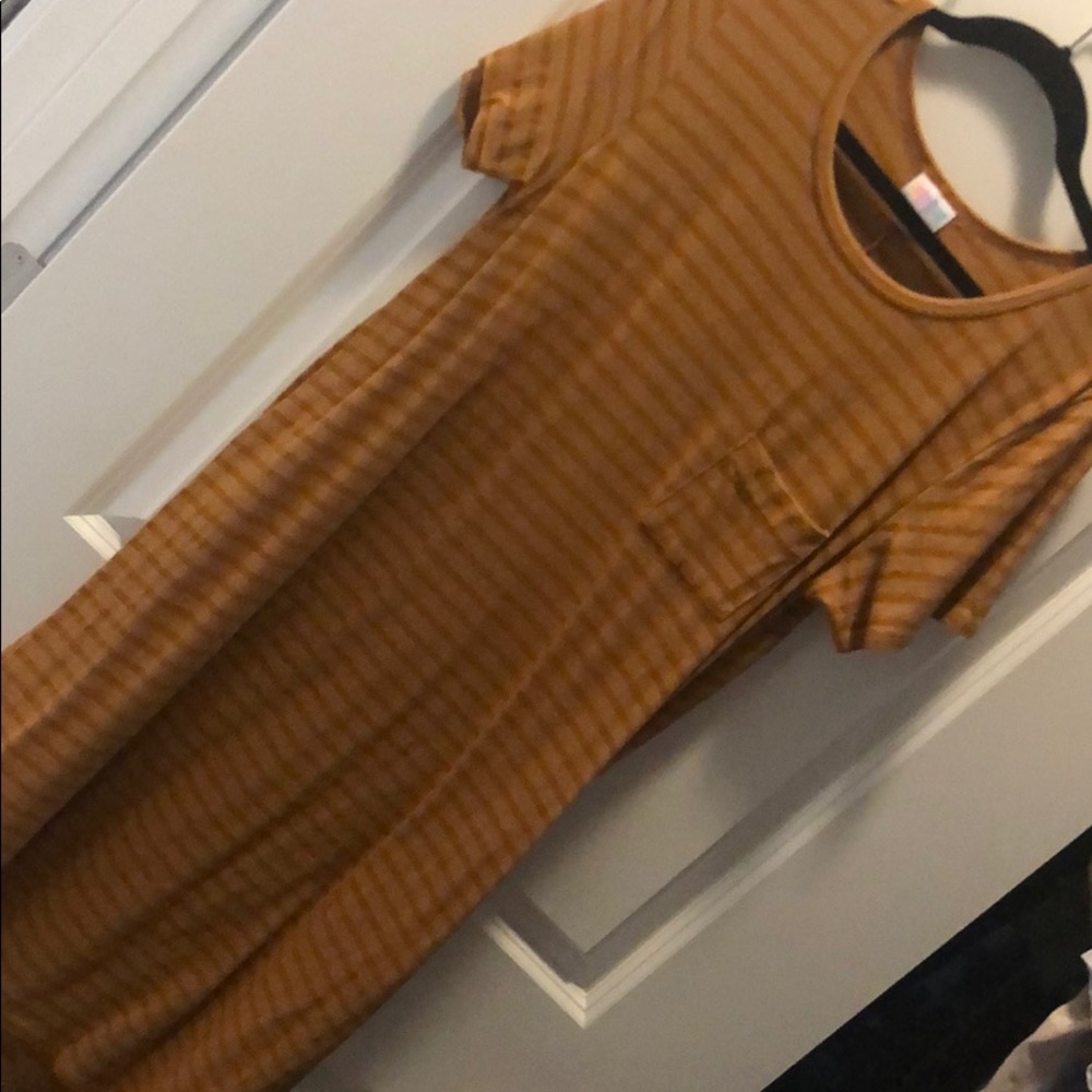 Lularoe Carly